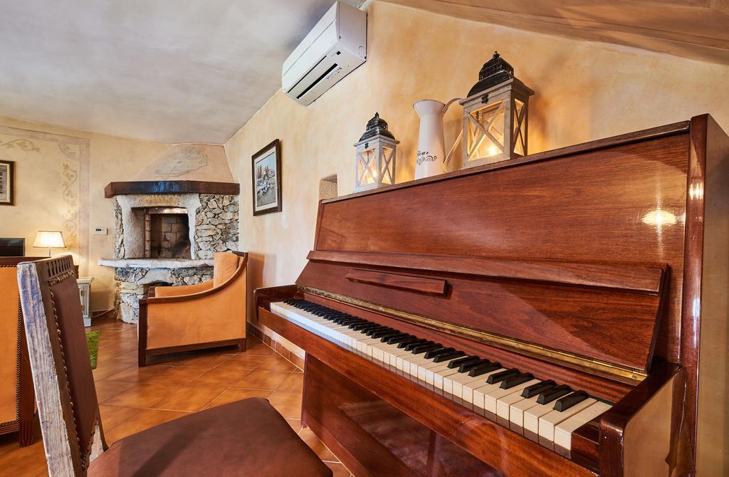 Villa Rea Umag Exteriör bild